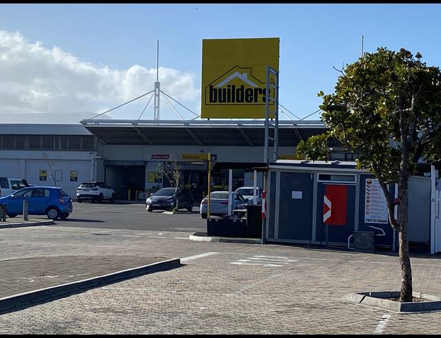 298M² RETAIL TO LET IN TOKAI